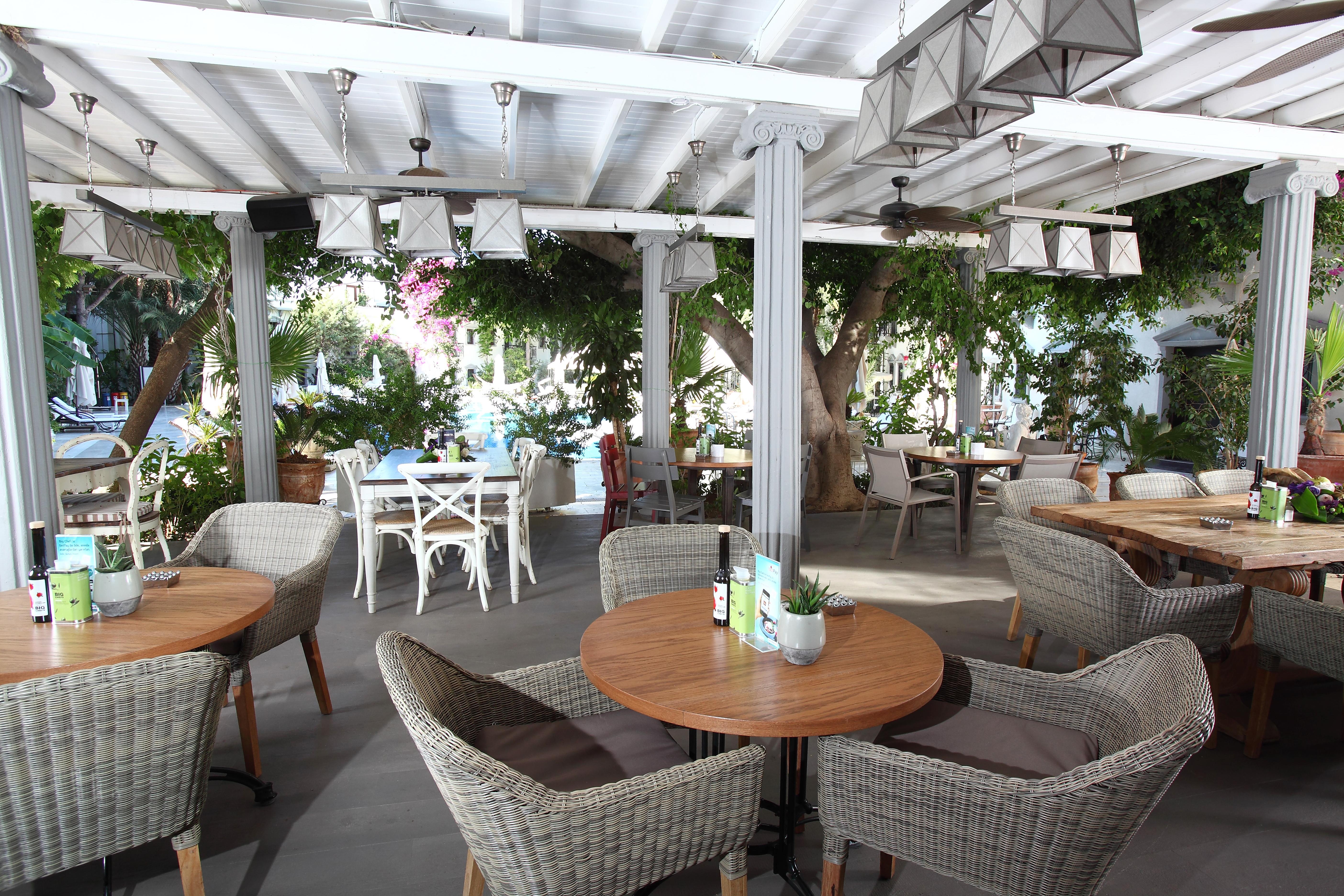 Doubletree By Hilton Marina Vista 4* בודרום